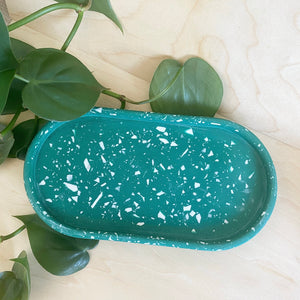 OVAL TRAY - forest green terrazzo